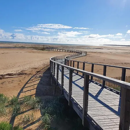 Maison Les Dunes Avec Piscine Collective