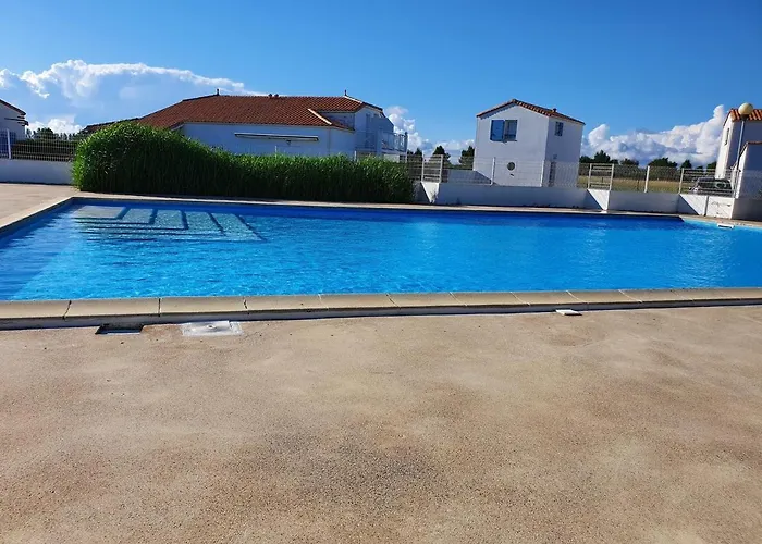 Vakantiehuis Maison Les Dunes Avec Piscine Collective *